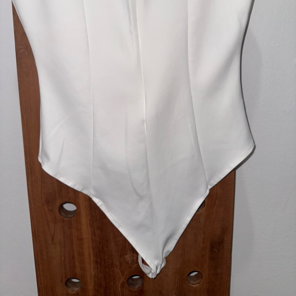 Good American Scuba Sleeveless Zip Up Bodysuit - Picture 7 of 12